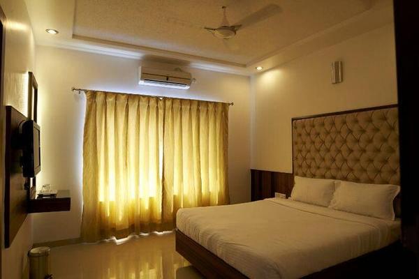 Hotel Satyan Inn